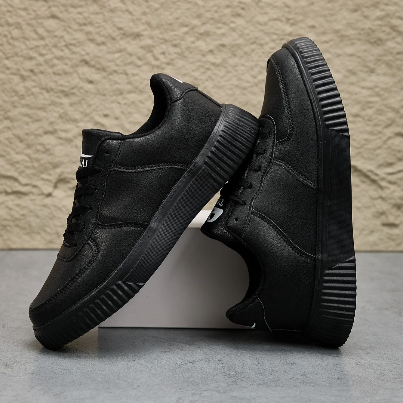 Zapatos de cuero para activida - Men'S Shoes Black And White reseña y precio